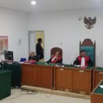 Penjual Kulit Lumpia Jadi Korban Begal Sadis di Palembang, Ditendang hingga Terjatuh dan Ditodong Senpi Situasi ruang sidang PN Palembang saat JPU membacakan tuntutan pidana mati terhadap dua terdakwa kasus narkoba jaringan besar, Basri dan Eko Suseno, Kamis (11/12/2025).