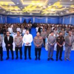 Ribuan Satpam Ikuti Apel Konsolidasi di Mapolda Sumsel, Perkuat Sinergi dengan Polri Jaga Kamtibmas Kapolri Jenderal Listyo Sigit Prabowo bersama jajaran Polri dan Kejaksaan RI saat penandatanganan Nota Kesepahaman (MoU) dan Perjanjian Kerja Sama (PKS) di Gedung Bareskrim Polri, Jakarta Selatan, Selasa (16/12/2025).