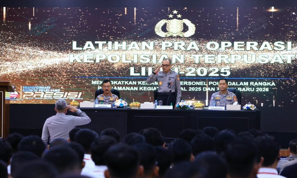 Polri menggelar Operasi Lilin-2025 dengan pendekatan humanis dan pelayanan publik untuk menjaga keamanan, ketertiban, serta kekhidmatan perayaan Natal dan Tahun Baru, sebagai wujud kehadiran negara dalam melindungi momentum sosial dan spiritual masyarakat.