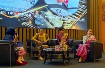 Buku “Realitas: Kekerasan Terhadap Perempuan dan Anak” Resmi Diluncurkan di Palembang Buku “Realitas: Kekerasan Terhadap Perempuan dan Anak” resmi diluncurkan di Palembang, Selasa (16/12/2025).