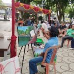 Para seniman menyatukan puisi, musik, dan gerak sebagai wujud solidaritas untuk korban bencana di berbagai wilayah Sumatera.