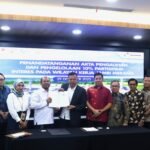 Penandatanganan Perjanjian Pengalihan Participating Interest (PI) 10% Wilayah Kerja Jambi Merang antara PT Pertamina Hulu Energi Jambi Merang dan PT Sumsel Energi Merang di Jakarta, Senin (29/12).