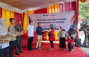 Aksi Nyata PTBA: Tingkatkan Kesehatan Warga dan Atasi Stunting Aksi Nyata PTBA: Tingkatkan Kesehatan Warga dan Atasi Stunting