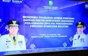Herman Deru Terima Audiensi PDIP Sumsel, Bahas Sinergi Pembangunan Daerah Gubernur Sumatera Selatan Herman Deru menerima audiensi Ketua DPD PDIP Sumsel Devi Suhartoni beserta jajaran pengurus di Ruang Rapat Taman Kenten, Selasa (20/1/2026) malam.