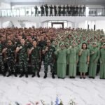 Menjelang pelaksanaan serah terima jabatan (Sertijab), Komandan Korem (Danrem) 044/Gapo Brigjen TNI Adri Koesdyanto memberikan pengarahan