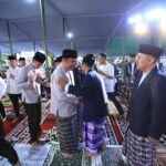 Cik Ujang Open House Idulfitri di Rumah Dinas Wagub, Masyarakat Antusias Bersilaturahmi