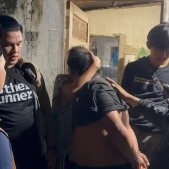 Pelaku Begal Motor Pelajar di Palembang Ditangkap Jatanras, Sudah 9 Kali Beraksi, Modus Minta Tumpangan Pelaku Begal Motor Pelajar di Palembang Ditangkap Jatanras, Sudah 9 Kali Beraksi, Modus Minta Tumpangan