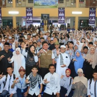 Beri Motivasi Pelajar Sumsel di Harmonisasi Ramadan, Gubernur Herman Deru Ajak Berlomba dalam Kebaikan