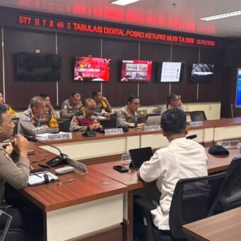 Operasi Ketupat Musi 2026: Polda Sumsel Layani 237 Ribu Pemudik, Pengamanan Berjalan Optimal Operasi Ketupat Musi 2026: Polda Sumsel Layani 237 Ribu Pemudik, Pengamanan Berjalan Optimal