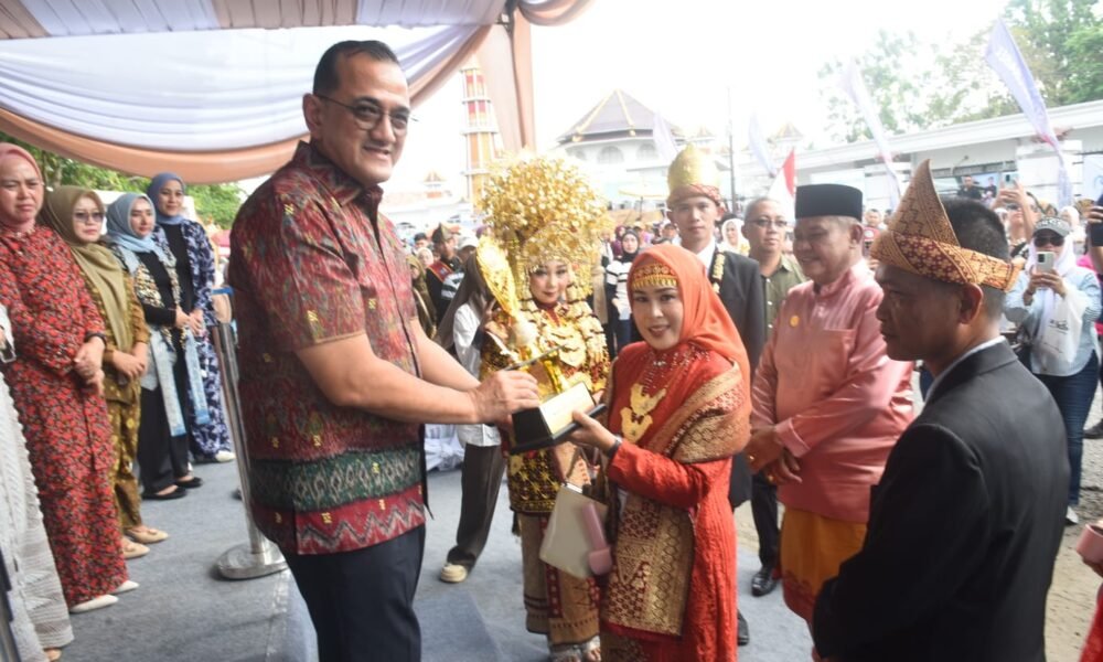 Sekda Sumsel Apresiasi Tradisi Midang Morge Siwe Kayuagung