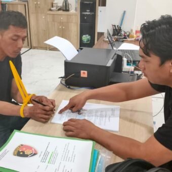 Pembunuhan Sadis Staf Sekretariat Bawaslu OKU Selatan Terungkap, Pelaku Serahkan Diri di Palembang Pembunuhan Staf Sekretariat Bawaslu OKU Selatan Terungkap, Pelaku Serahkan Diri di Palembang