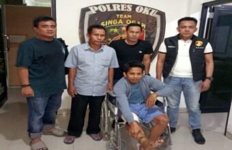 Terus Diburu Polisi, Pelaku Penusukan Maut di Baturaja Timur Akhirnya Menyerahkan Diri Terus Diburu Polisi, Pelaku Penusukan Maut di Baturaja Timur Akhirnya Menyerahkan Diri