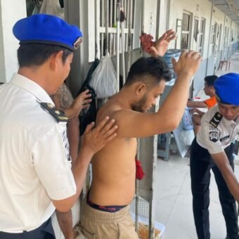 Ciptakan Kondisi Aman dan Kondusif, Rutan Palembang Razia Kamar Hunian Warga Binaan, Hasilnya? Ciptakan Kondisi Aman dan Kondusif, Rutan Palembang Razia Kamar Hunian Warga Binaan, Hasilnya?