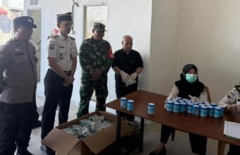 Wujudkan Lingkungan yang Bersih dari Narkoba, Rutan Palembang Tes Urine Pegawai dan Warga Binaan Wujudkan Lingkungan yang Bersih dari narkoba, Rutan Palembang Tes Urine Pegawai dan Warga Binaan