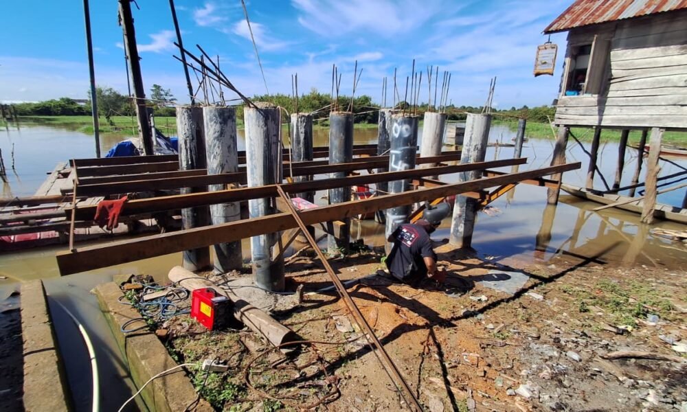 Banyak Tantangan, Pengerjaan 2 Jembatan Gantung di Wilayah OKI Tetap Dikebut Banyak Tantangan, Pengerjaan 2 Jembatan Gantung di Wilayah OKI Tetap Dikebut