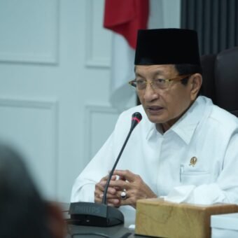 WFH Tiap Jumat, Menag: Cara Kerja Baru Harus Tetap Hadirkan Layanan untuk Umat WFH Tiap Jumat, Menag: Cara Kerja Baru Harus Tetap Hadirkan Layanan untuk Umat