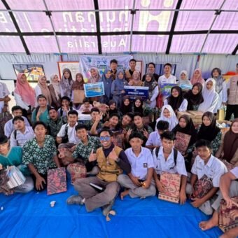 Pascabanjir Sumatera, PTBA Perkuat Pemulihan Psikologis dan Sarana Pendidikan PTBA Perkuat Pemulihan Psikologis dan Sarana Pendidikan Pascabanjir Sumatera