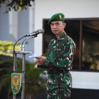 Kasrem 044/Gapo Sampaikan Pesan Panglima TNI: Jaga Nama Baik Institusi Kasrem 044/Gapo Sampaikan Pesan Panglima TNI dalam Upacara: Jaga Nama Baik Institusi