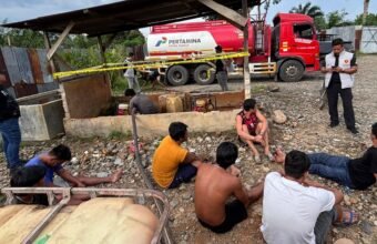 Penimbunan BBM Subsidi di Musi Rawas, Polda Sumsel Amankan Tangki Pertamina Patra Niaga dan Amankan 12 Orang Penimbunan BBM Subsidi di Musi Rawas Dibongkar Polda Sumsel, Amankan Tangki Pertamina Patra Niaga, 12 Orang Ditangkap