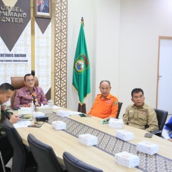 Sekda Sumsel Pastikan Kesiapan Kunjungan Menko Polkam ke Kampung Nelayan Sungsang Sekda Sumsel Pastikan Kesiapan Kunjungan Menko Polkam ke Kampung Nelayan Sungsang
