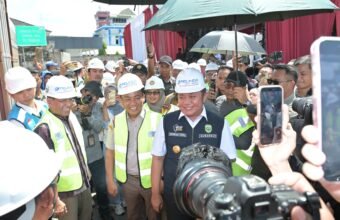Dorong Inklusi Keuangan, OJK Bersama Pemprov Sumsel Lepas Ekspor Turunan Kelapa dan Lada Hitam Dorong Inklusi Keuangan, OJK Bersama Pemprov Sumsel Lepas Ekspor Turunan Kelapa dan Lada Hitam
