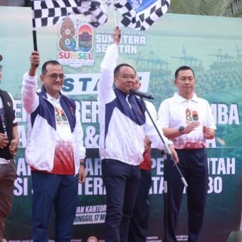 Wagub Cik Ujang Lepas Jalan Santai HUT ke-80 Sumsel, Ribuan ASN dan Warga Meriahkan Kebersamaan Wagub Sumsel Cik Ujang Lepas Jalan Santai HUT ke-80 Sumsel, Ribuan ASN dan Warga Meriahkan Kebersamaan