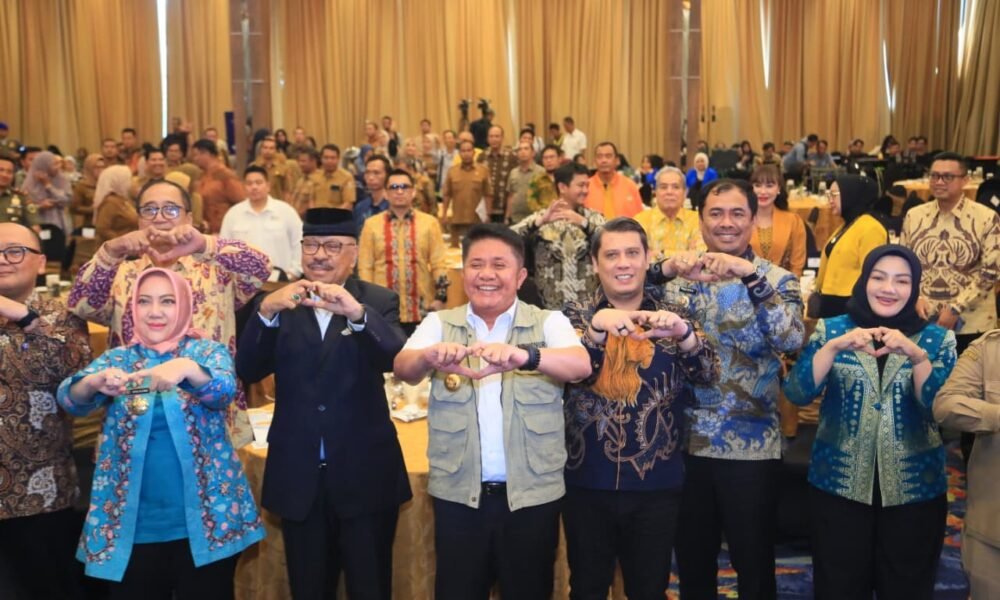 Gubernur Herman Deru: Sumsel Siap Jadi Role Model Obligasi Daerah Demi Wujudkan Janji Pembangunan Gubernur Herman Deru: Sumsel Siap Jadi Role Model Obligasi Daerah Demi Wujudkan Janji Pembangunan