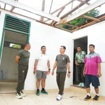 Olahraga Bersama, Pangdam II/Sriwijaya Cek Progres Rehab Swadaya Rumdis Pamen Kodam Olahraga Bersama, Pangdam II/Sriwijaya Cek Progres Rehab Swadaya Rumdis Pamen Kodam