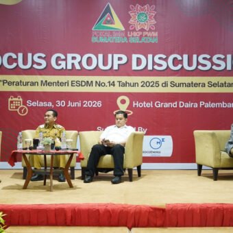 Pamen Ahli Pangdam II/Swj Hadiri FGD Permen ESDM No 14/2025 di Palembang Kegiatan yang digelar Selasa, 30 Juni 2026 ini berlangsung di Hotel Grand Dila Palembang dan diselenggarakan oleh FW Lokal IMM Sumsel bekerja sama dengan LHKPN PW Muhammadiyah. (Foto: Yulie)