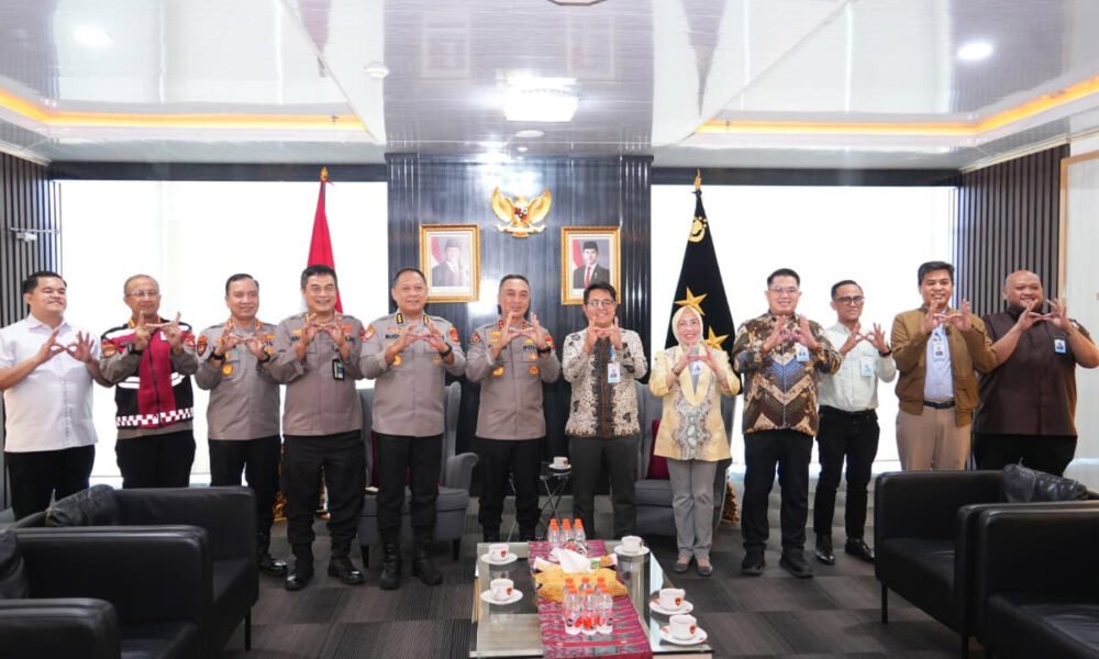 Polda Sumsel dan Bank Sumsel Babel Bangun Koordinasi Strategis, Kapolda Siap Dukung Keamanan Operasional Perbankan Daerah Polda Sumsel dan Bank Sumsel Babel Bangun Koordinasi Strategis, Kapolda Siap Dukung Keamanan Operasional Perbankan Daerah. (Foto: Yulie/previews.sriwijayaterkini.id)
