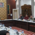 Bank Sumsel Babel Perkuat Sinergi dengan TNI, Serahkan 624 Buku Tabungan kepada Prajurit Yonif TP 893/KBK
