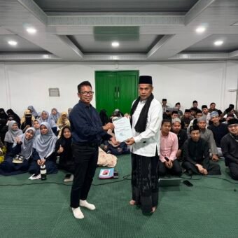 Dari Papan Tulis ke Medsos, Ratusan Guru Al-Fahd Kini Cerdas Digital