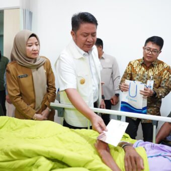 Bank Sumsel Babel Salurkan CSR Rp350 Juta untuk Operasi Mata Masyarakat Sumsel