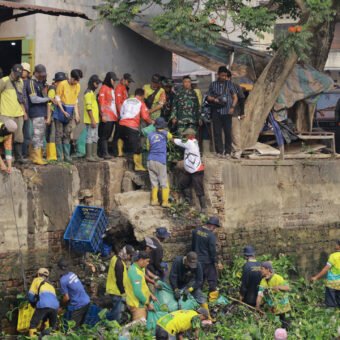 Indonesia Asri 2026, Kodim 0418 dan Pemkot Palembang Bersihkan Sungai Sekanak